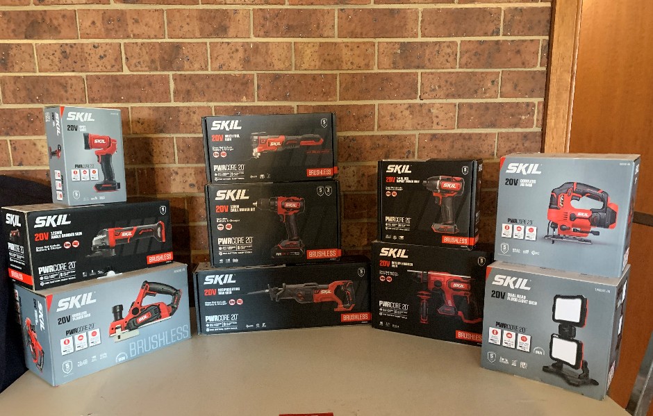 Unreserved Power Tools, Kitchen/Bathroom & Home Renovators - Vic