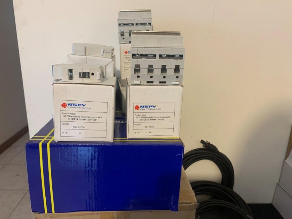 1 x NSVP Breaker Enclosures Solar Electrical Power Supply System (Unused