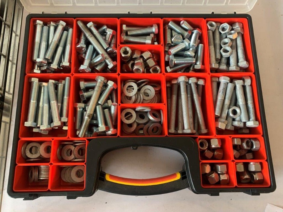 Large Quality Carry Case with Stainless Steel and Steel, Bolts