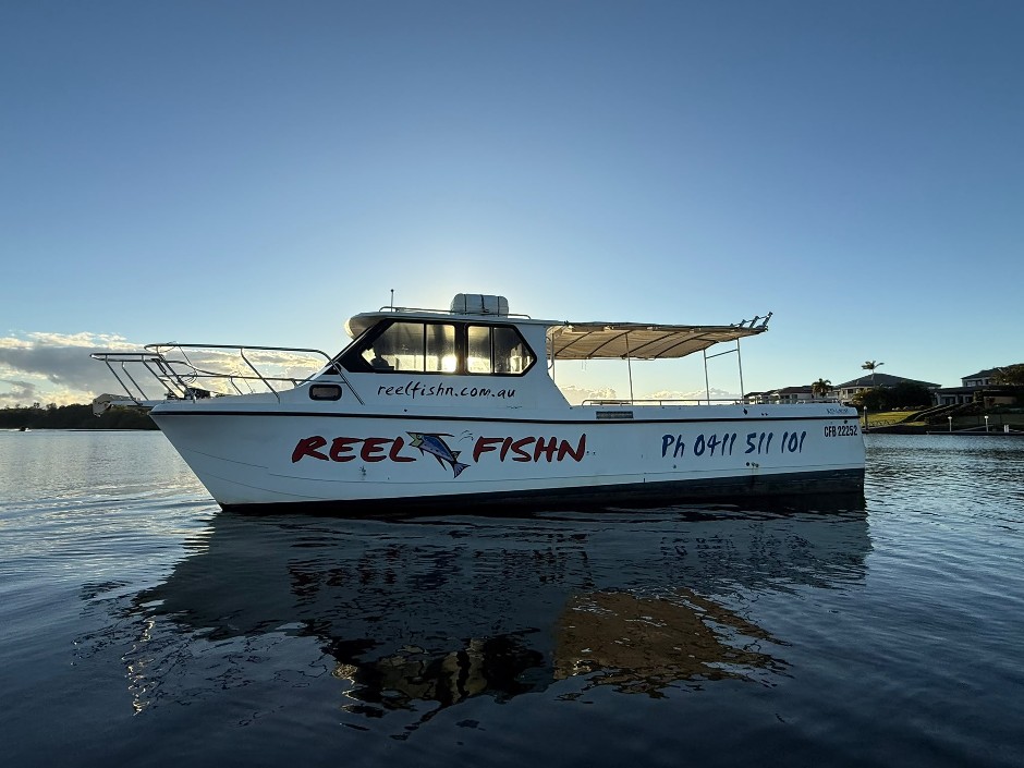 1998 KevlaCat 9.8m Power Cat