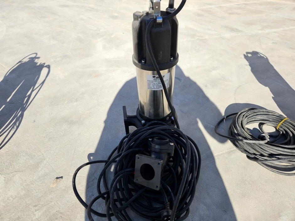 <p>SABRE ALG1500-1 MANUAL GRINDER PUMP</p>