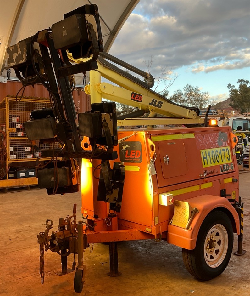 2018 JLG LED-6R Lighting Tower - 2,280w - LED DC - Tom Price