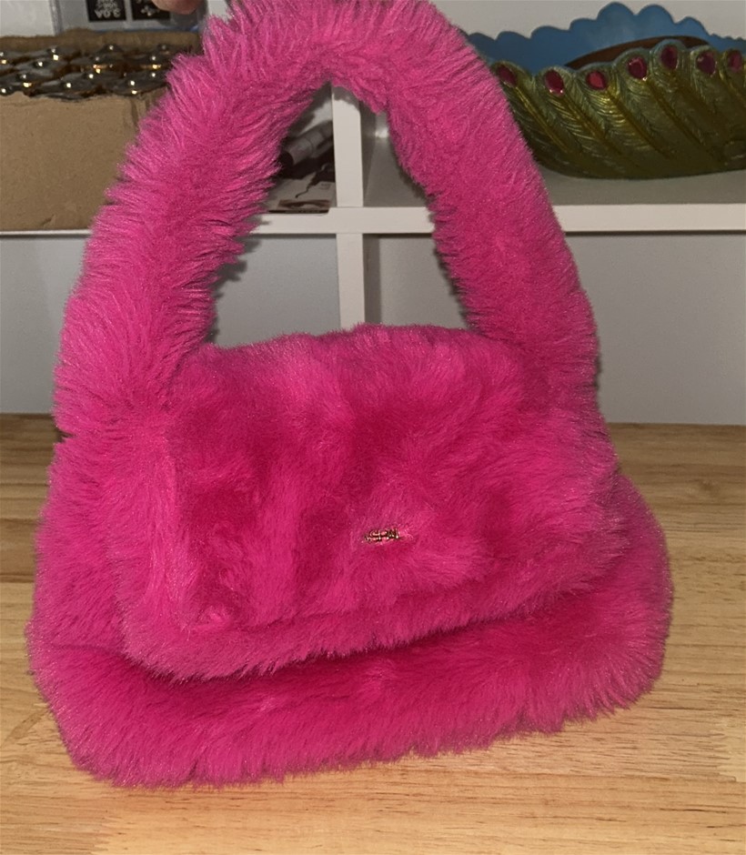 JASPAL Girl's Fluffy Bag