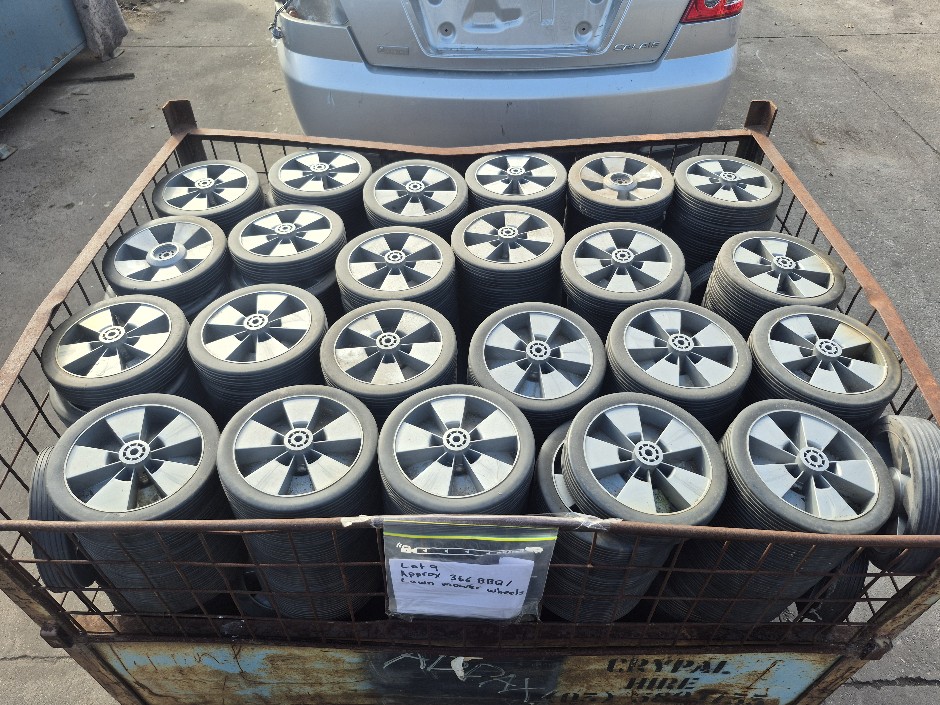 <p>BBQ/Lawn Mower Wheels</p>
