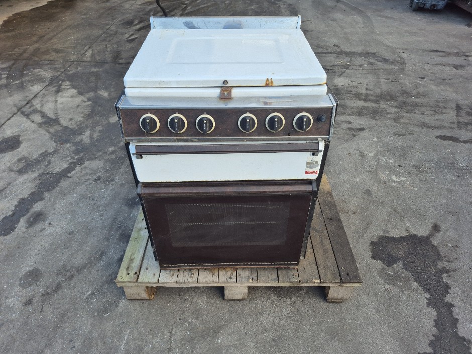 Cooker