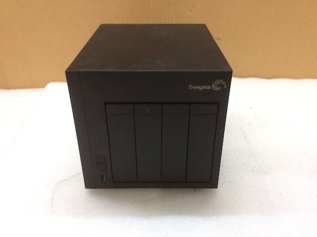 Seagate SRPD40 4-Bay Storage NAS