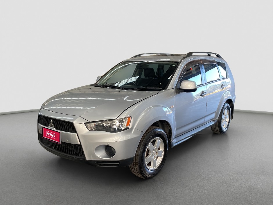 2010 Mitsubishi Outlander LS Auto Petrol SUV