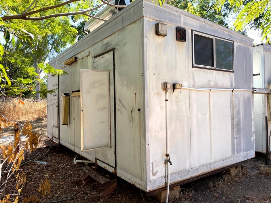 <p>Two Room 6m x 3m Demountable Building for Removal</p>