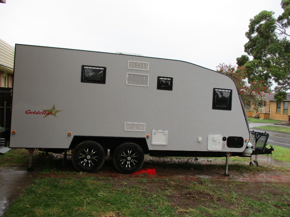 2020 Gold Star Toy Hauler Caravan