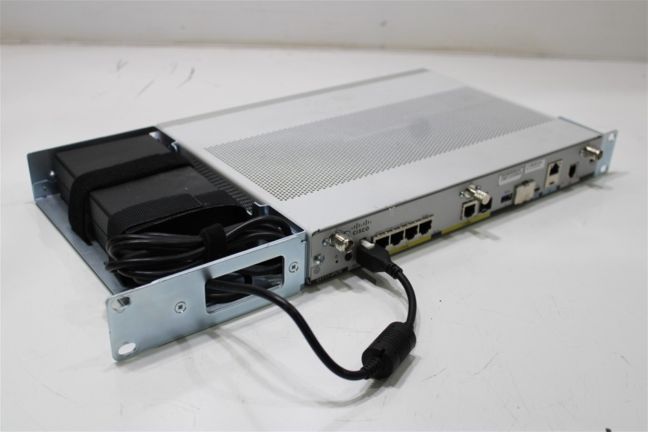 CISCO C1117-4PLTELA V01