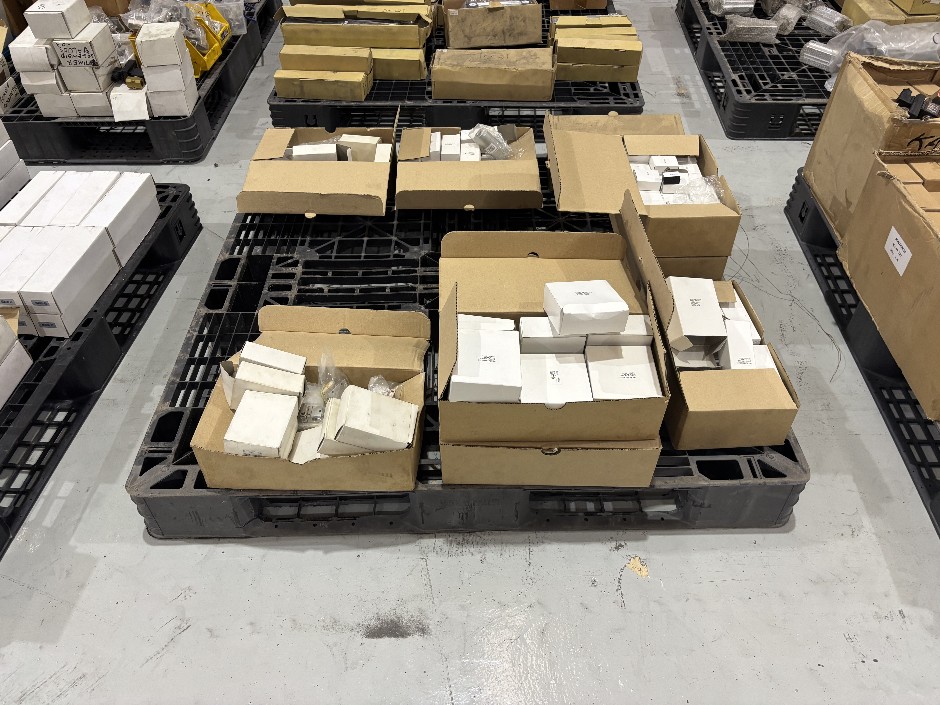 Assorted Pneumatic Valves & Fittings (MSV, KA-10, ASC-06, Mechanical Lev