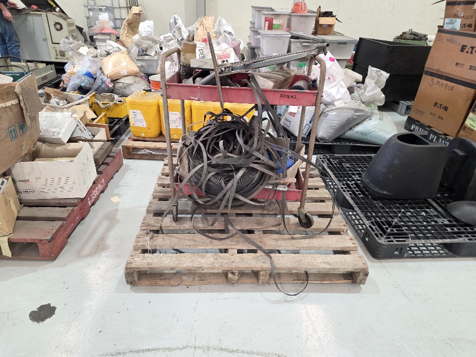 <p>Strapping Equipment</p>