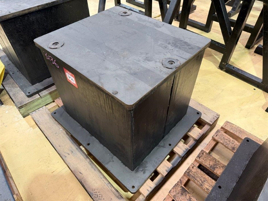 Robot Mounting Stand