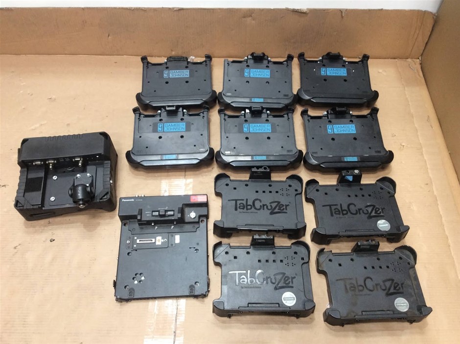 Mixed Brand Tablet Docking Stations (Lot of 12)