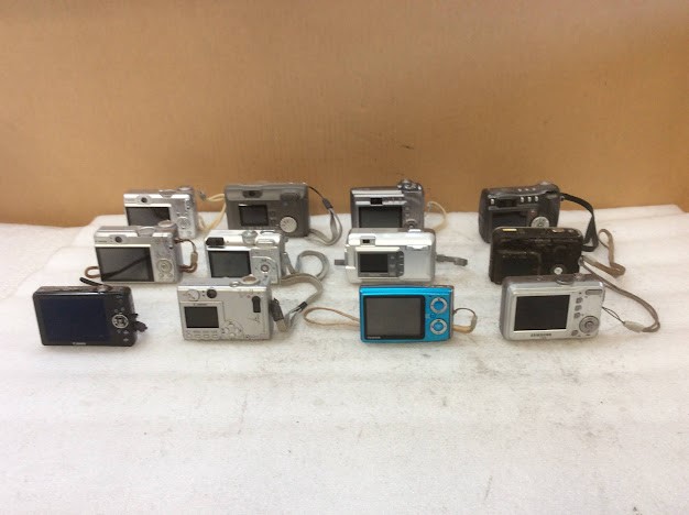 HP/Olympus/Kodak/Samsung/Fujifilm/Canon Mixed Brand and Model Digital