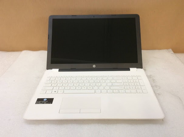 HP 15-bw030AU Laptop AMD A6-9920 8GBRAM/240GB