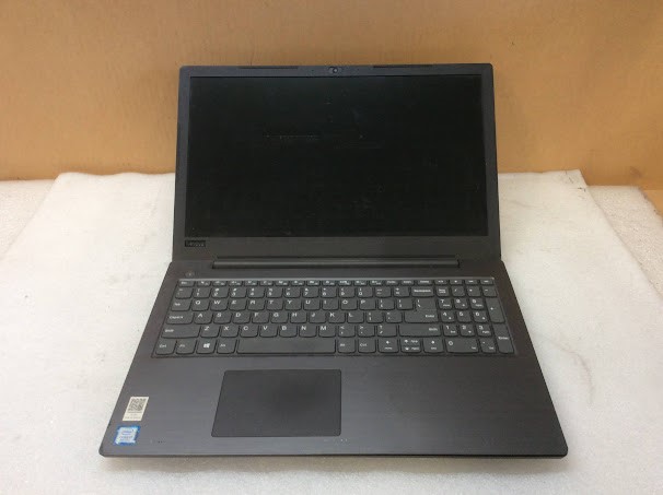 LENOVO V330-15IKB Laptop I7-8550U 8GBRAM/256GB