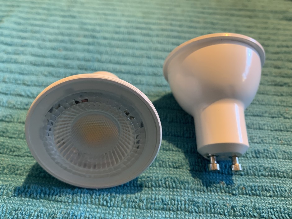 80 x Emerald Plant LED 5 Watt Dimmable Globes (Unused)