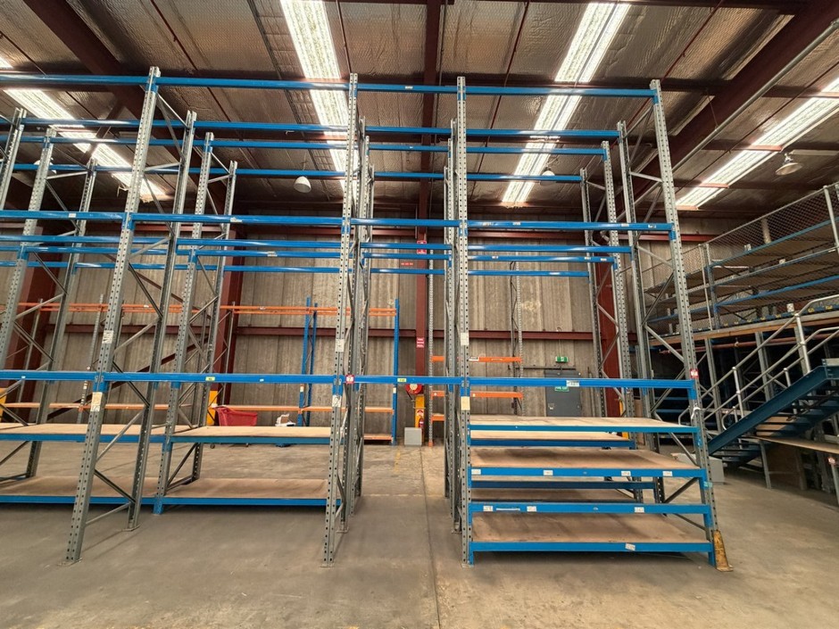 <p>APC Australia Pallet Racking Shelving</p>