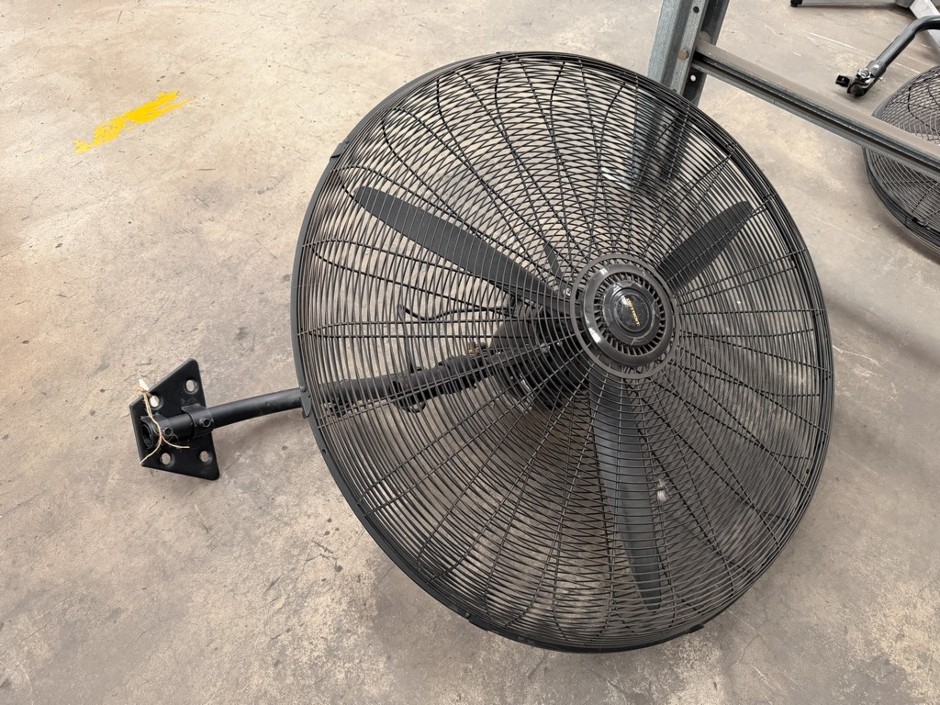 Detroit Wall Mount Fan