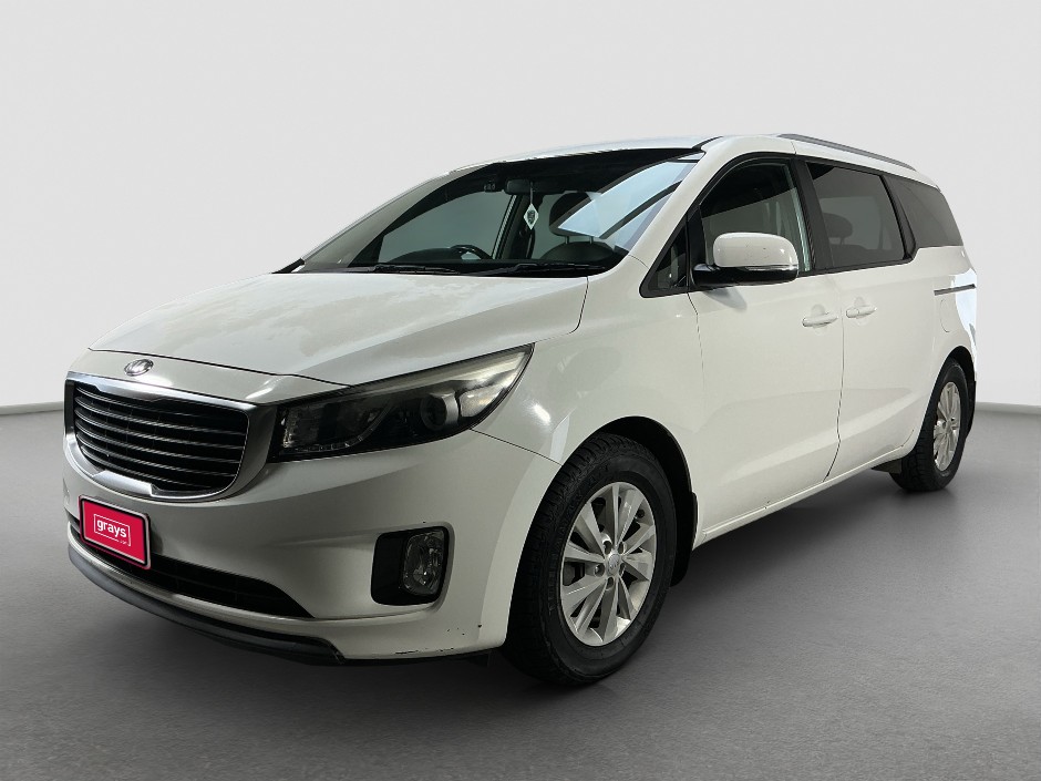 2015 Kia Carnival Si Petrol