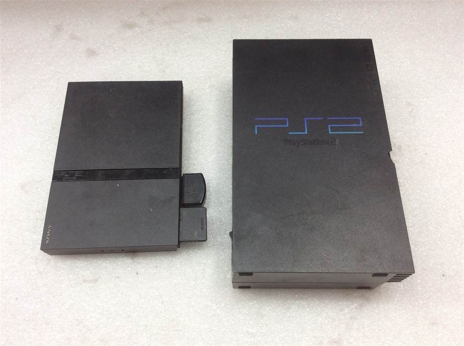 Sony SCPH-75002 and SCPH-39002 PlayStation 2 Game Console (Lot of 2)