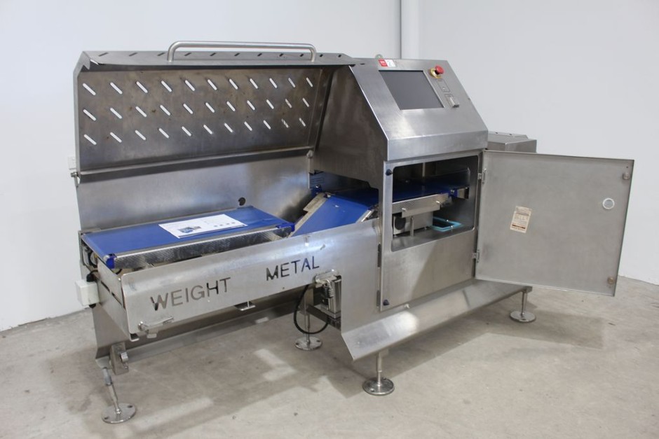 <p>Combination Metal Detector & Checkweigher, "Fortress Sparc"</p>