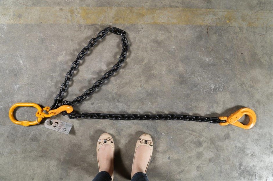 Lifting Chain Sling, Single Leg, WLL 3200kg, 10mm Chain x 2M c/w Clevis Sli