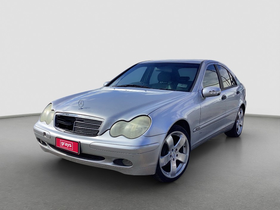 2001 Mercedes-Benz C-Class C180 Classic Petrol