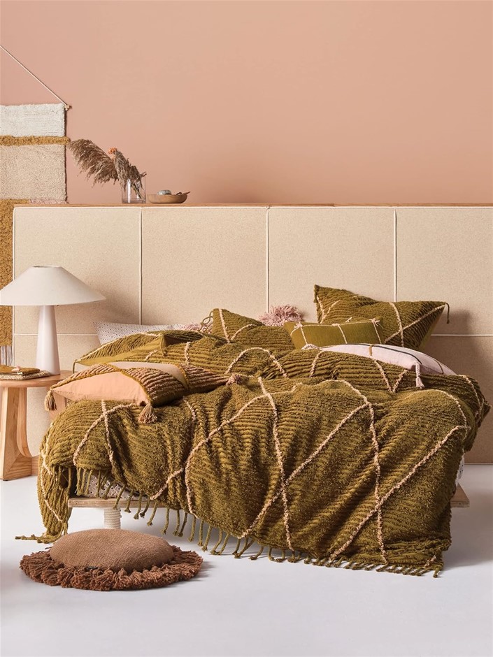 LINEN HOUSE Quilt Cover Set, Green, Queen, Asha Bronze.