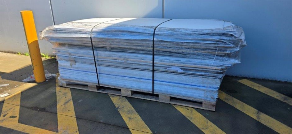 Assorted Waste Sheet Material on Pallet
