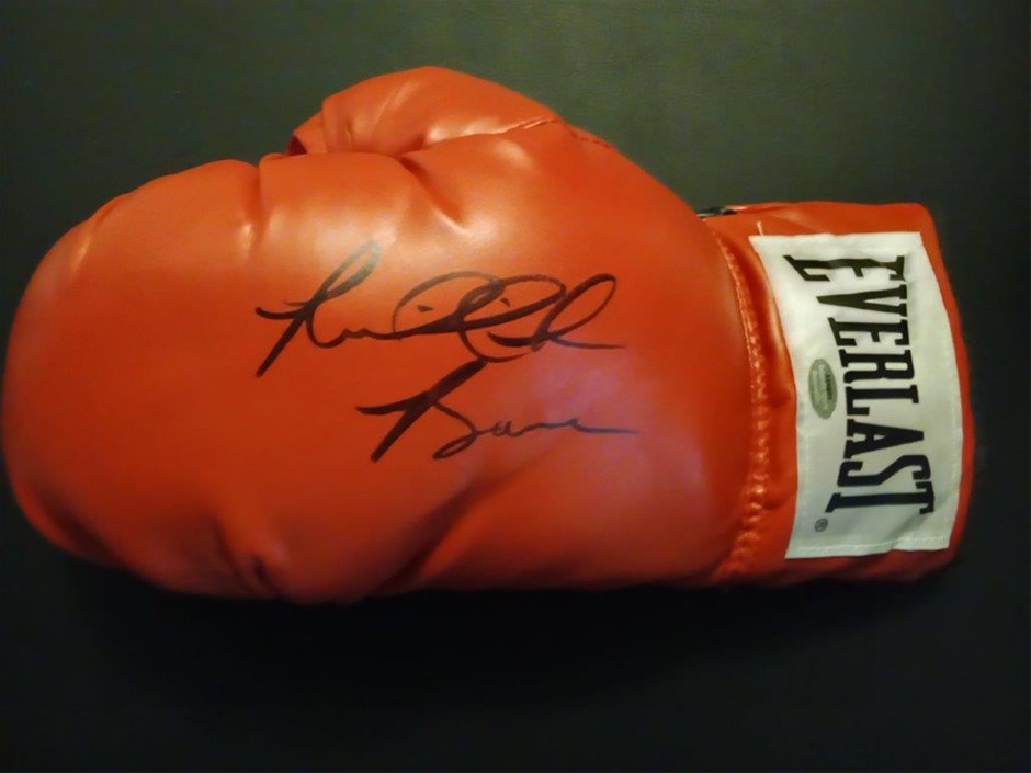 RIDDICK BOWE SIGNED BOXING GLOVE