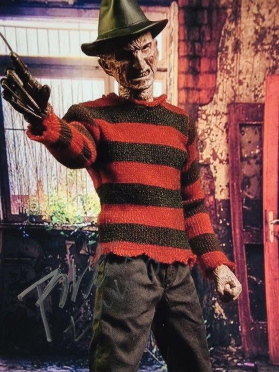 FREDDY KRUGER' SIGNED BY ROBERT ENGLUND