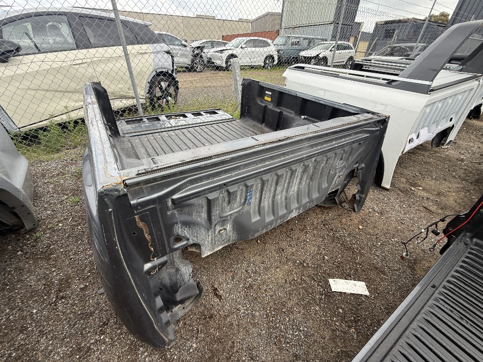 <p>Isuzu DMAX Ute Tray</p>