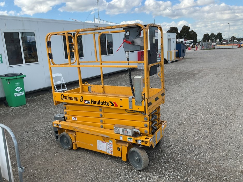 2017 Haulotte Optimum 8 Scissor Lift
