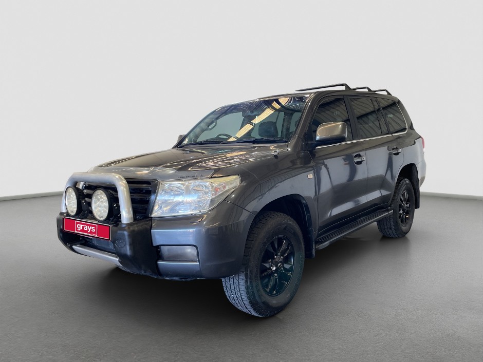 2008 Toyota Landcruiser Sahara Petrol