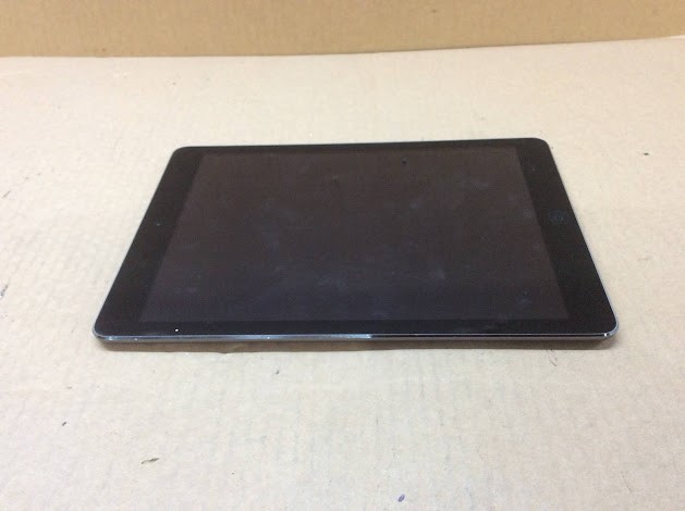 APPLE IPAD AIR 1 A1474 Tablet A7 16GB