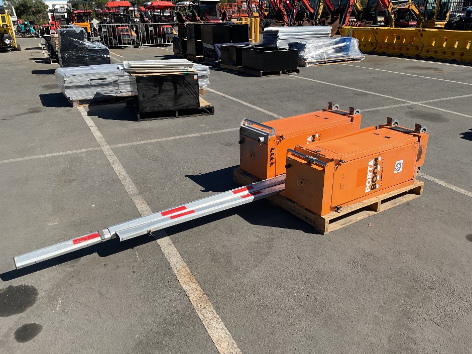 <p>Portable Booms Gates</p>