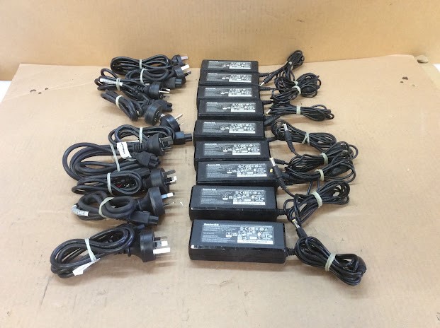 Huntkey HKA09019047-6U AC Adapter (Lot of 9)