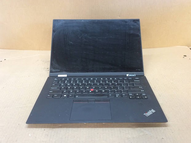 LENOVO THINKPAD X1 YOGA Laptop I5-7300U 8GBRAM/128GB Black