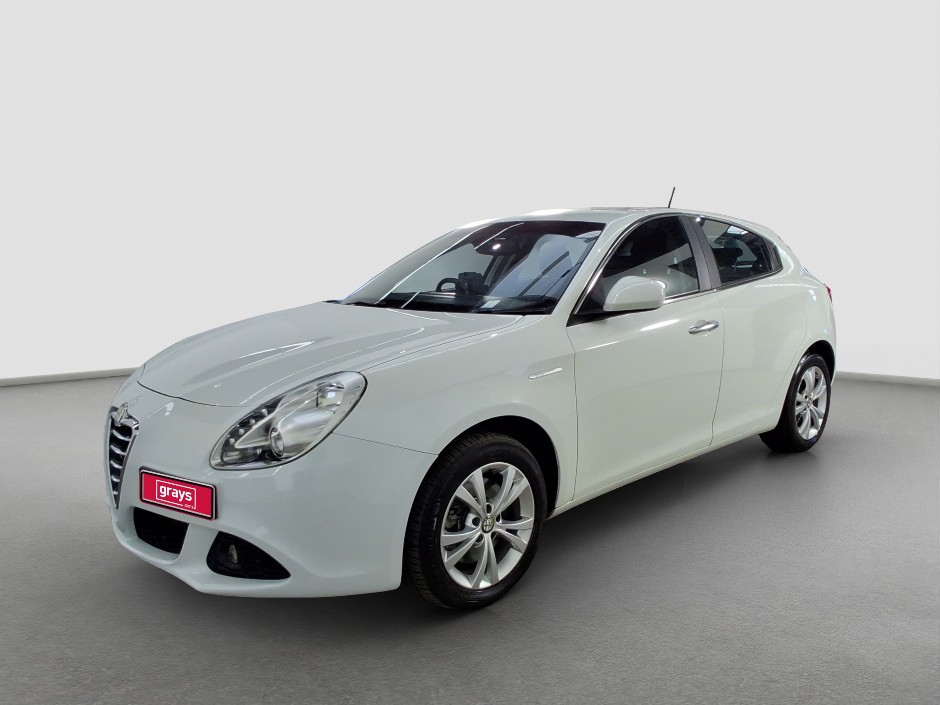 2013 Alfa Romeo Giulietta Distinctive Auto Diesel