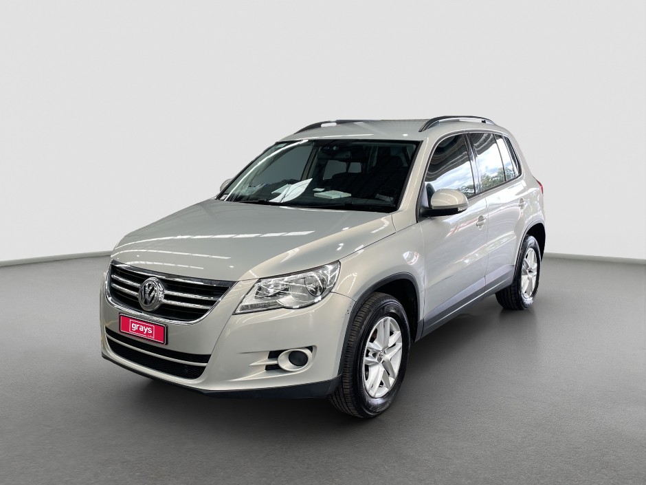 2011 Volkswagen Tiguan  Petrol