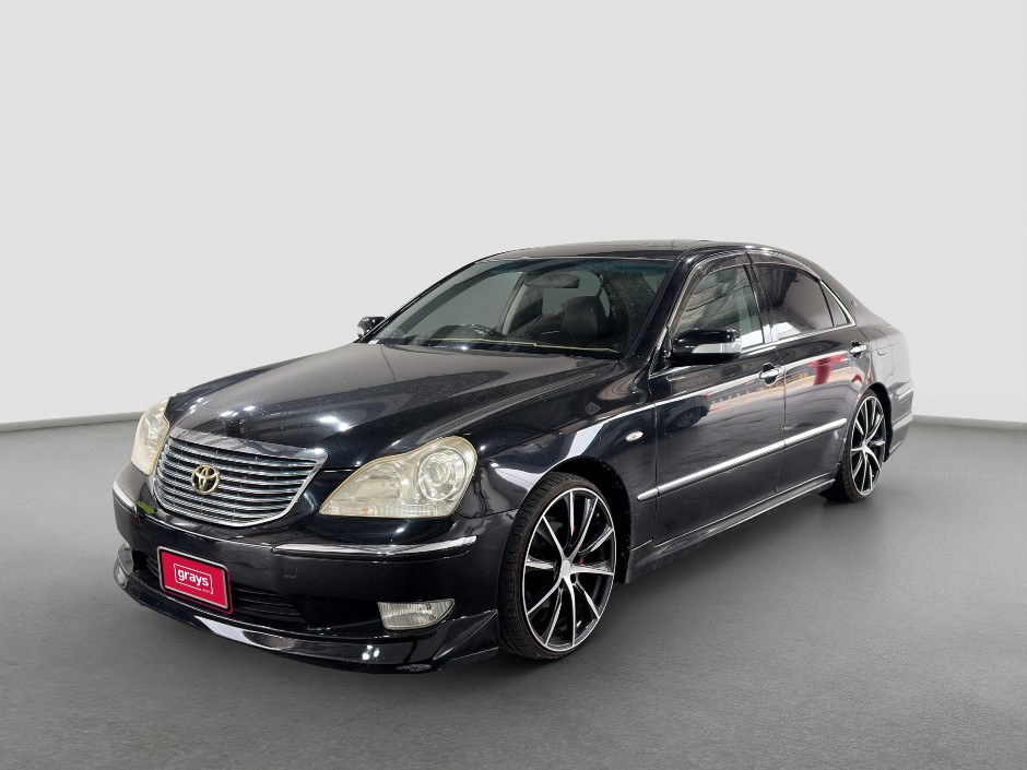 2004 Toyota Crown V8 Petrol (Import)