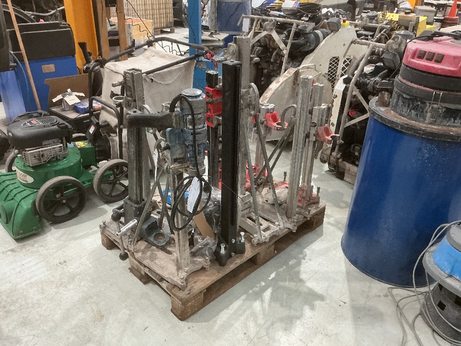<p>Pallet Of Assorted Drill Stands</p>