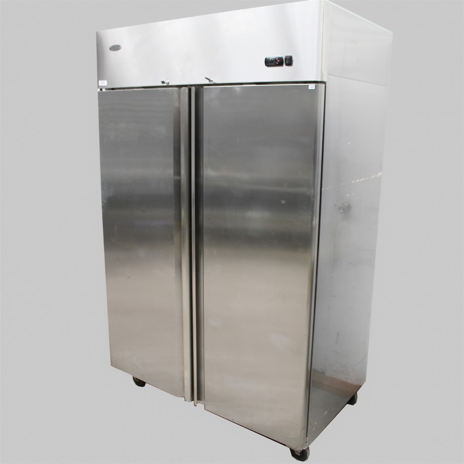 <p>Atossa Upright 2 Solid Door Fridge</p>