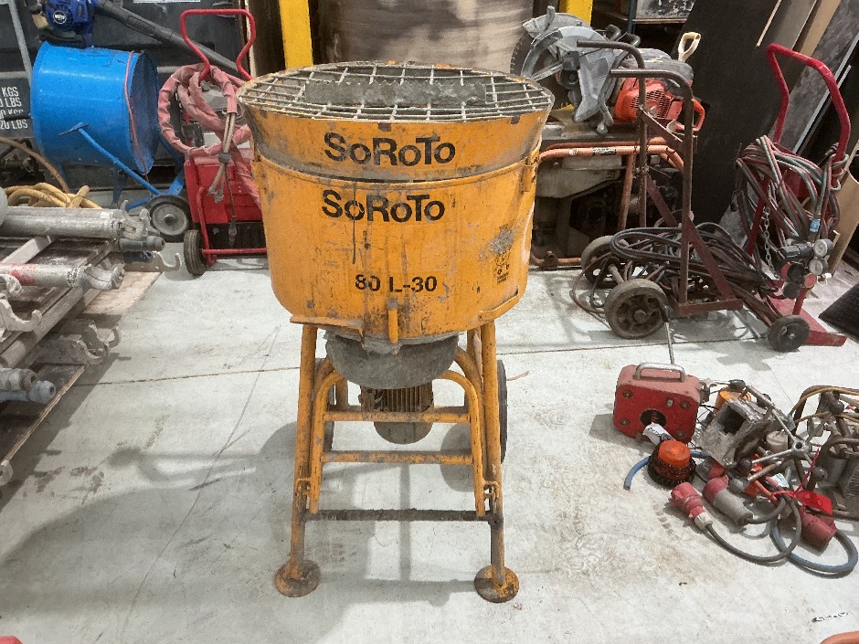 <p>Soroto Forced Action Mixer</p>