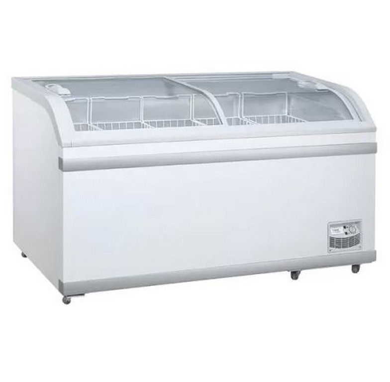 Two Glass Sliding Lids Chest Freezer With Castors
