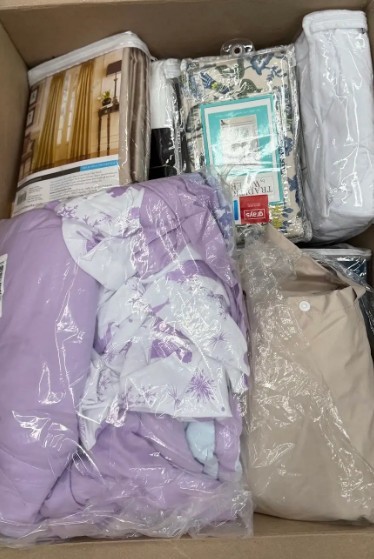 Assorted Mix of Curtains, incl: Pregnancy Pillow. NB: Items may not be in o