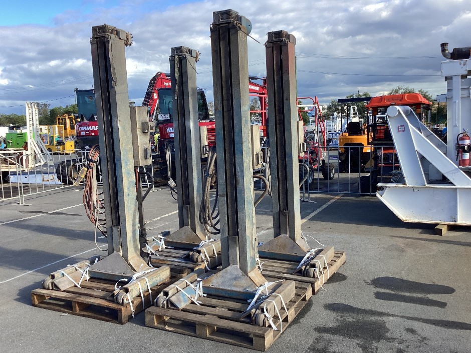 <p>Liftmax Mobile Column Vehicle Lifts x 4</p>