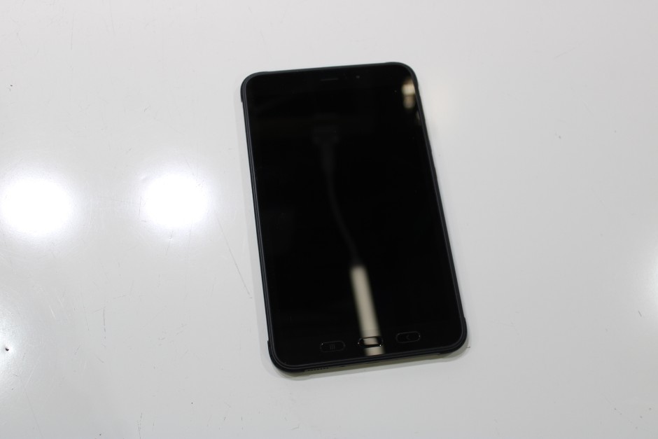 SAMSUNG GALAXY TAB ACTIVE 3 SM-T575